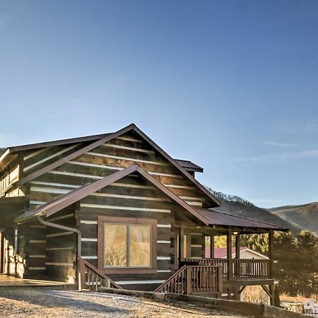 The Cabin At Marys Place With Deck And Mtn Views! Villa Maggie Valley Exterior foto